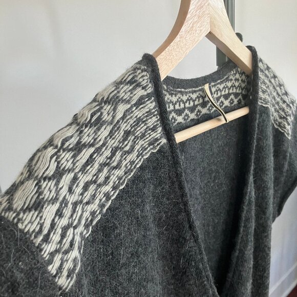 Grey and white topshop angora-blend belted vest (EU size 40 / US size 12) - Picture 4 of 12